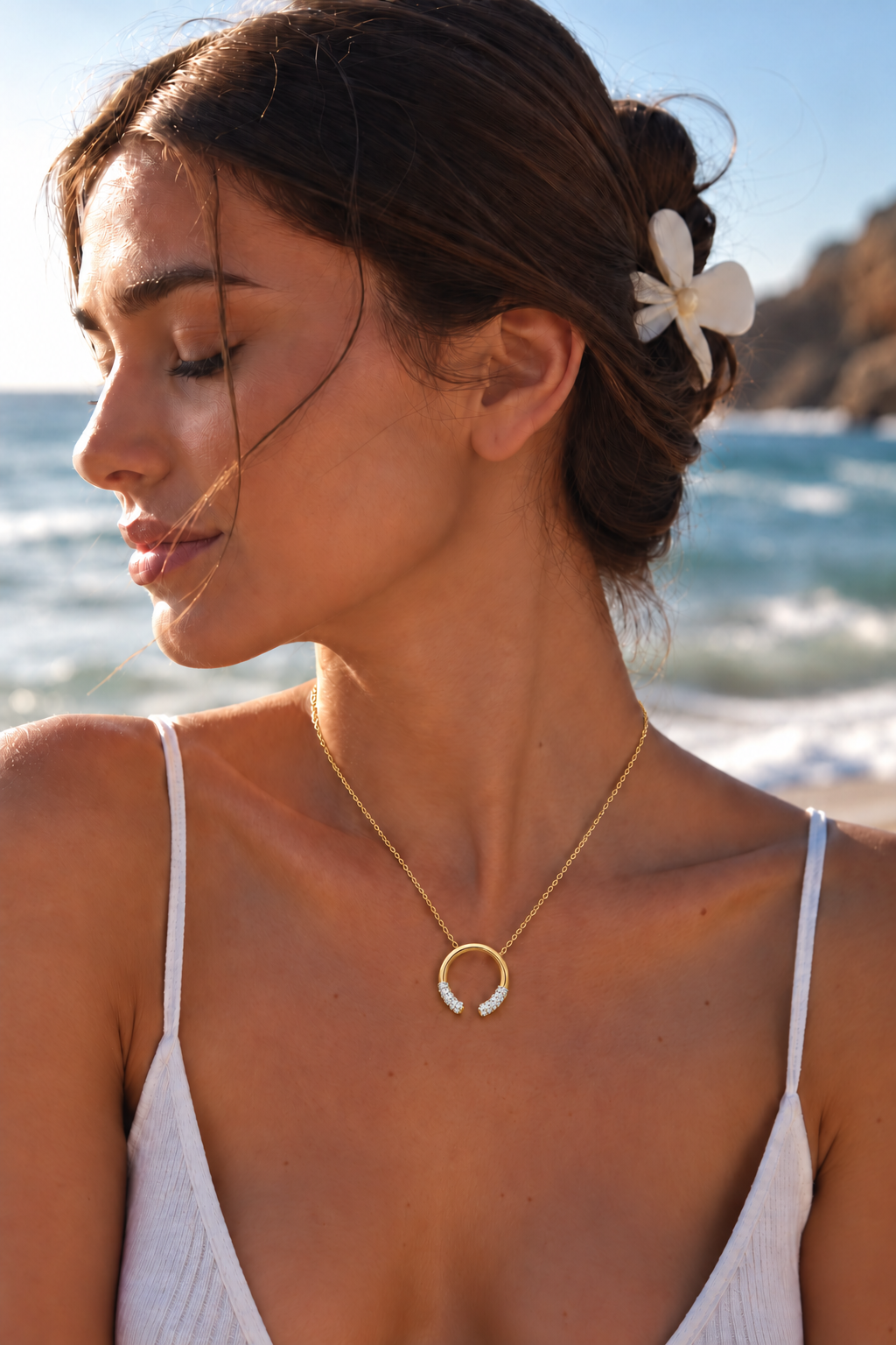 14K gold open circle diamond pendant by Oré, view 2