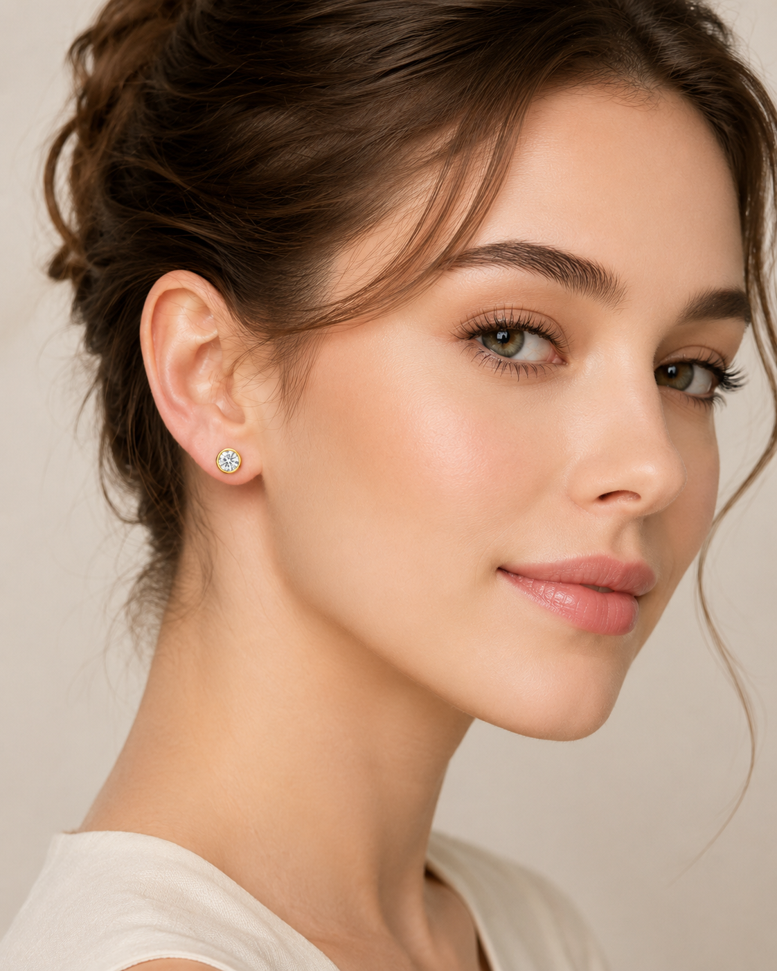 Ore 9K Yellow Gold 1.00 ct Round Bezel-Set Solitaire Stud Earrings