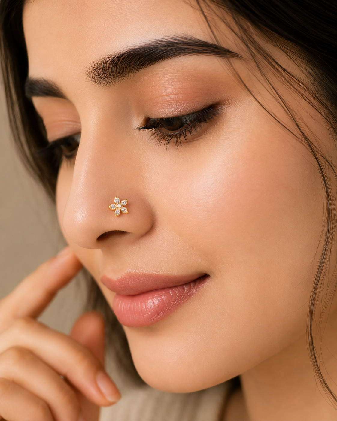 Ore 9K Gold Six-Petal Floral Cluster Nose Pin