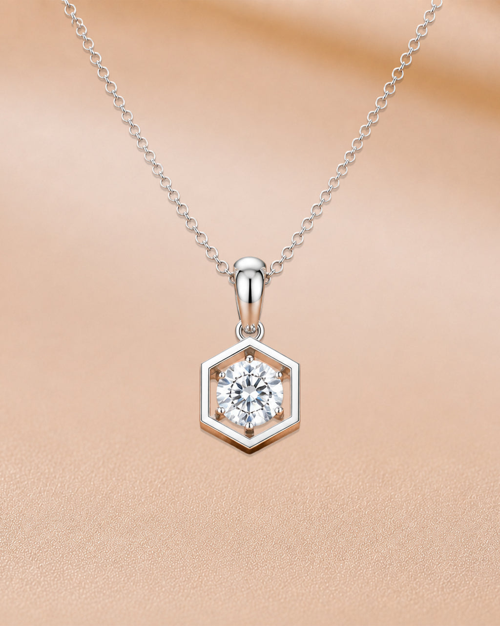 Ore 14KT Yellow Gold Pendant with Chain