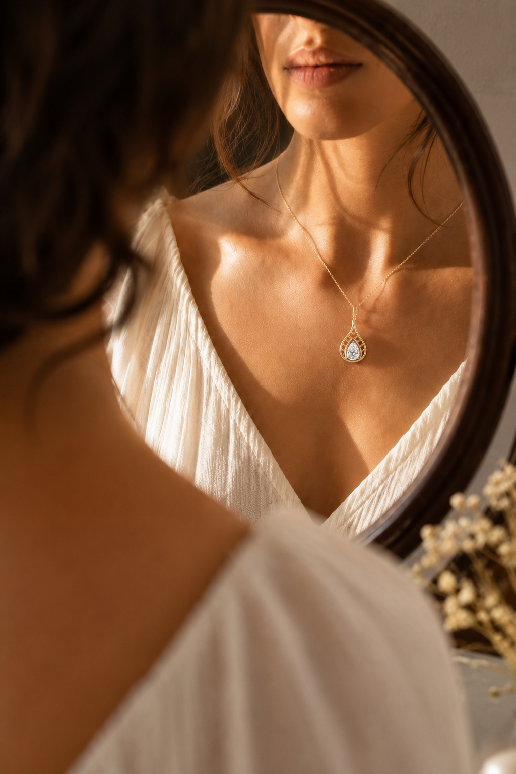 18K gold openwork pear diamond pendant by Oré, view 2