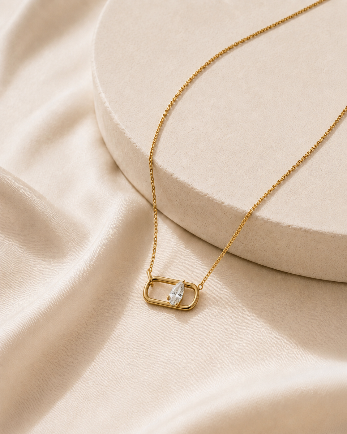 18K gold geometric link diamond pendant by Oré