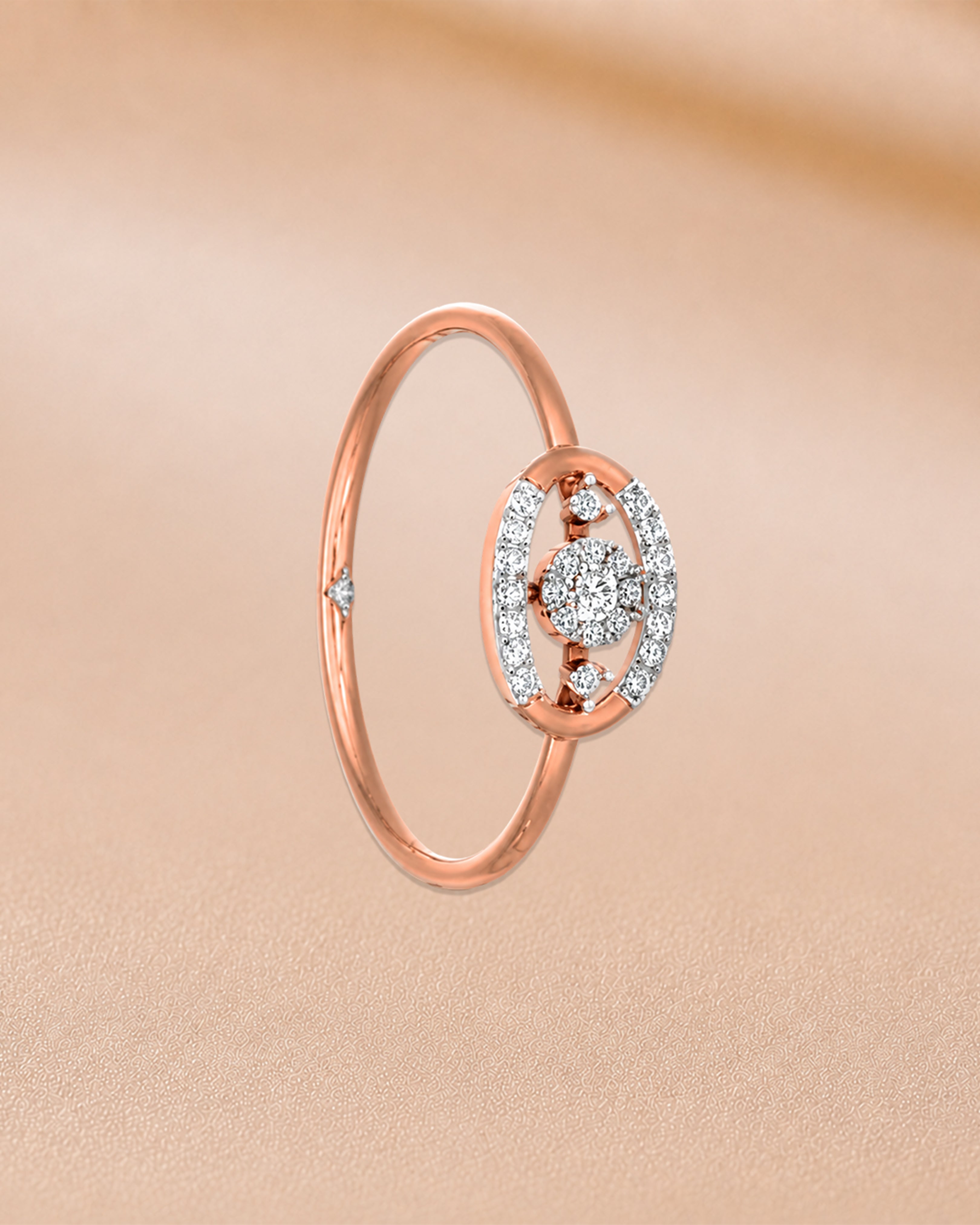 Ore 14KT Yellow Gold Oval Ring