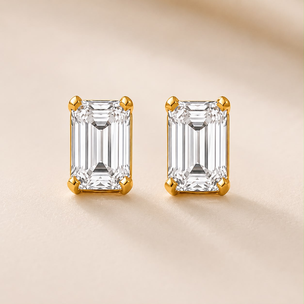Morquise Cut with Side Diamond